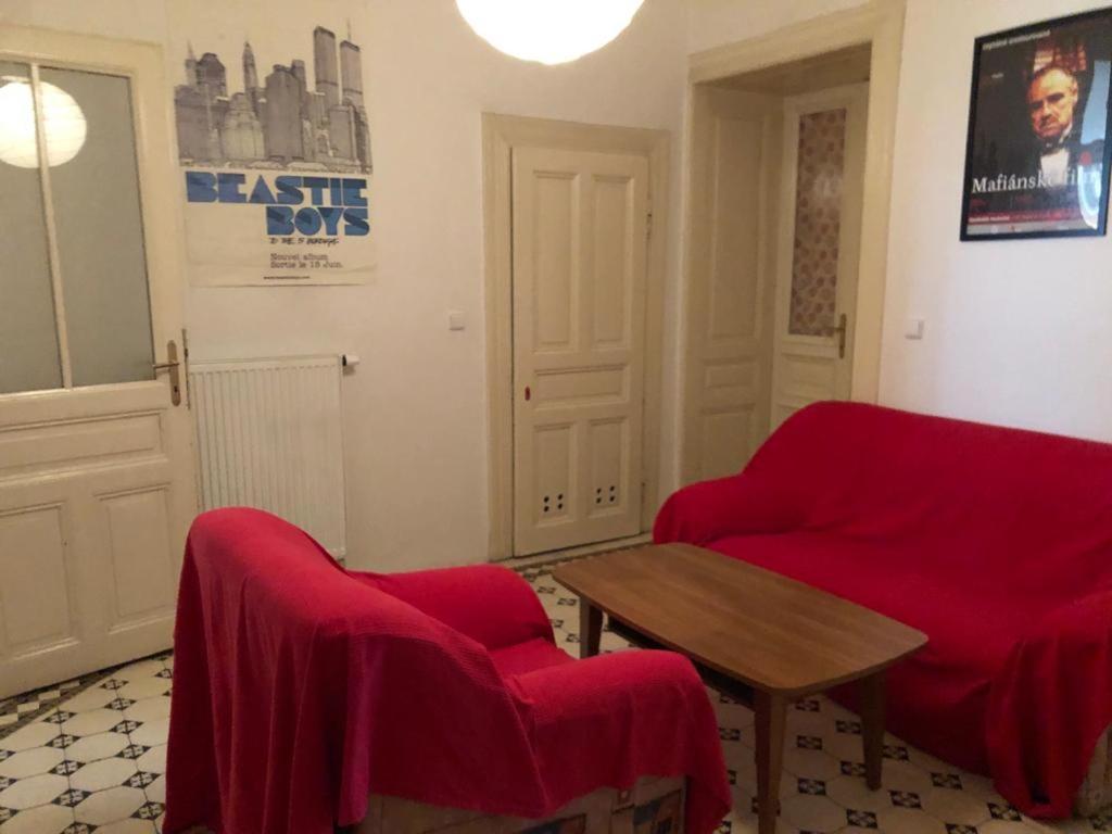 Chez Jitka Et Gautier - A Great Alternative To A Hotel 프라하 외부 사진