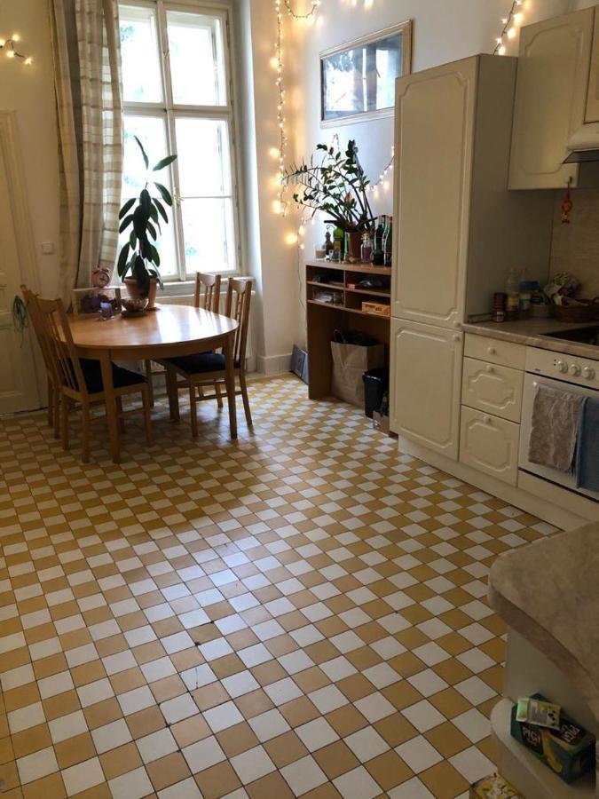 Chez Jitka Et Gautier - A Great Alternative To A Hotel 프라하 외부 사진